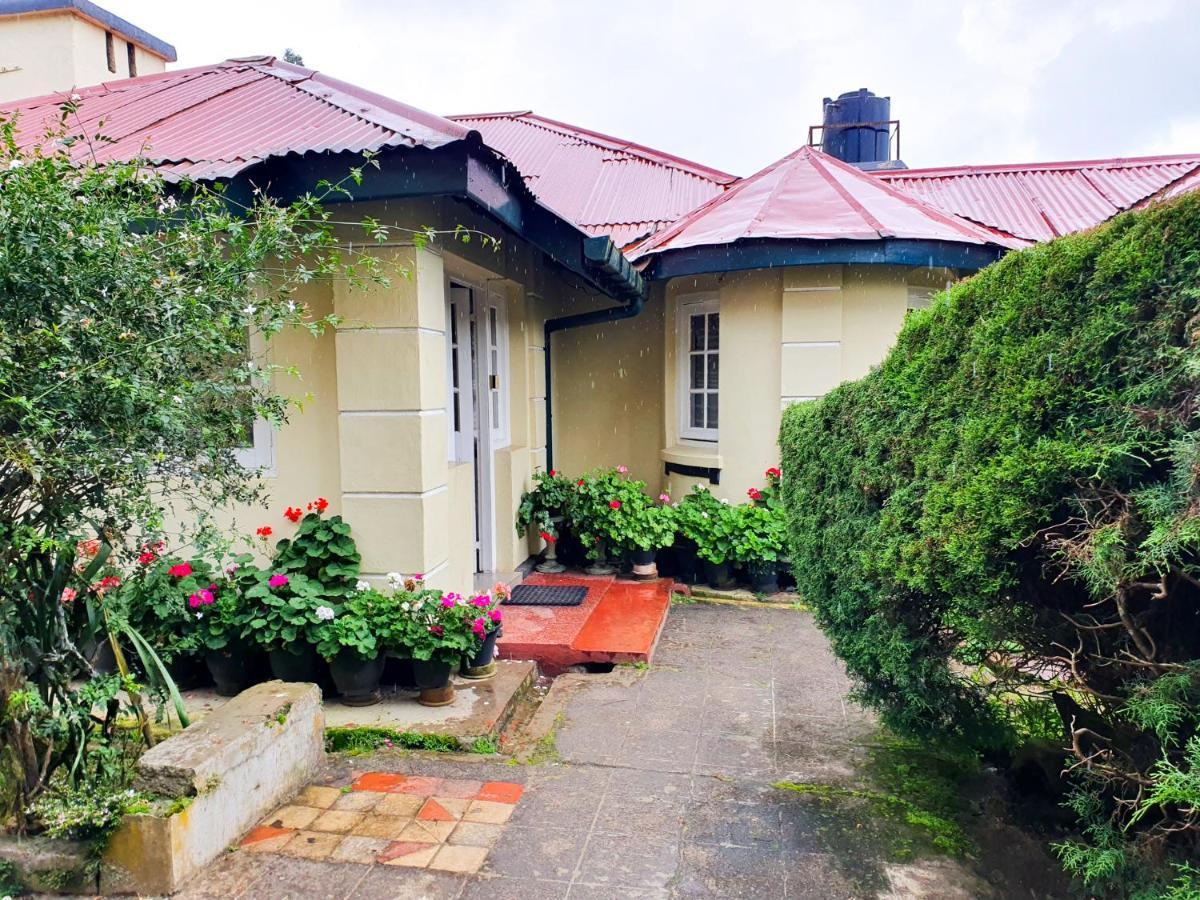מלון נוארה אליה Ruchi House מראה חיצוני תמונה
