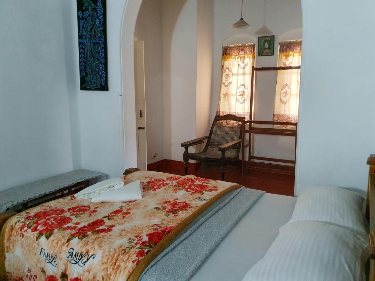 מלון נוארה אליה Ruchi House מראה חיצוני תמונה