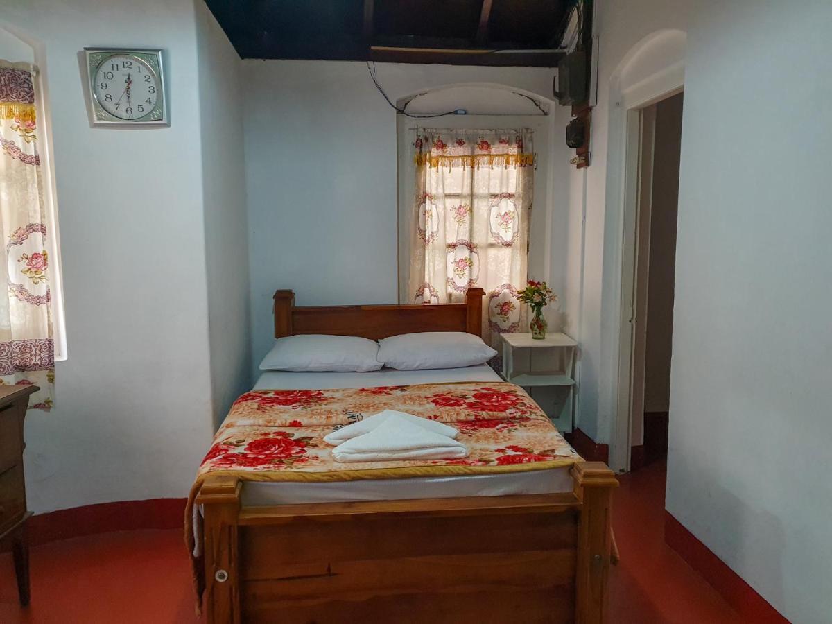 מלון נוארה אליה Ruchi House מראה חיצוני תמונה