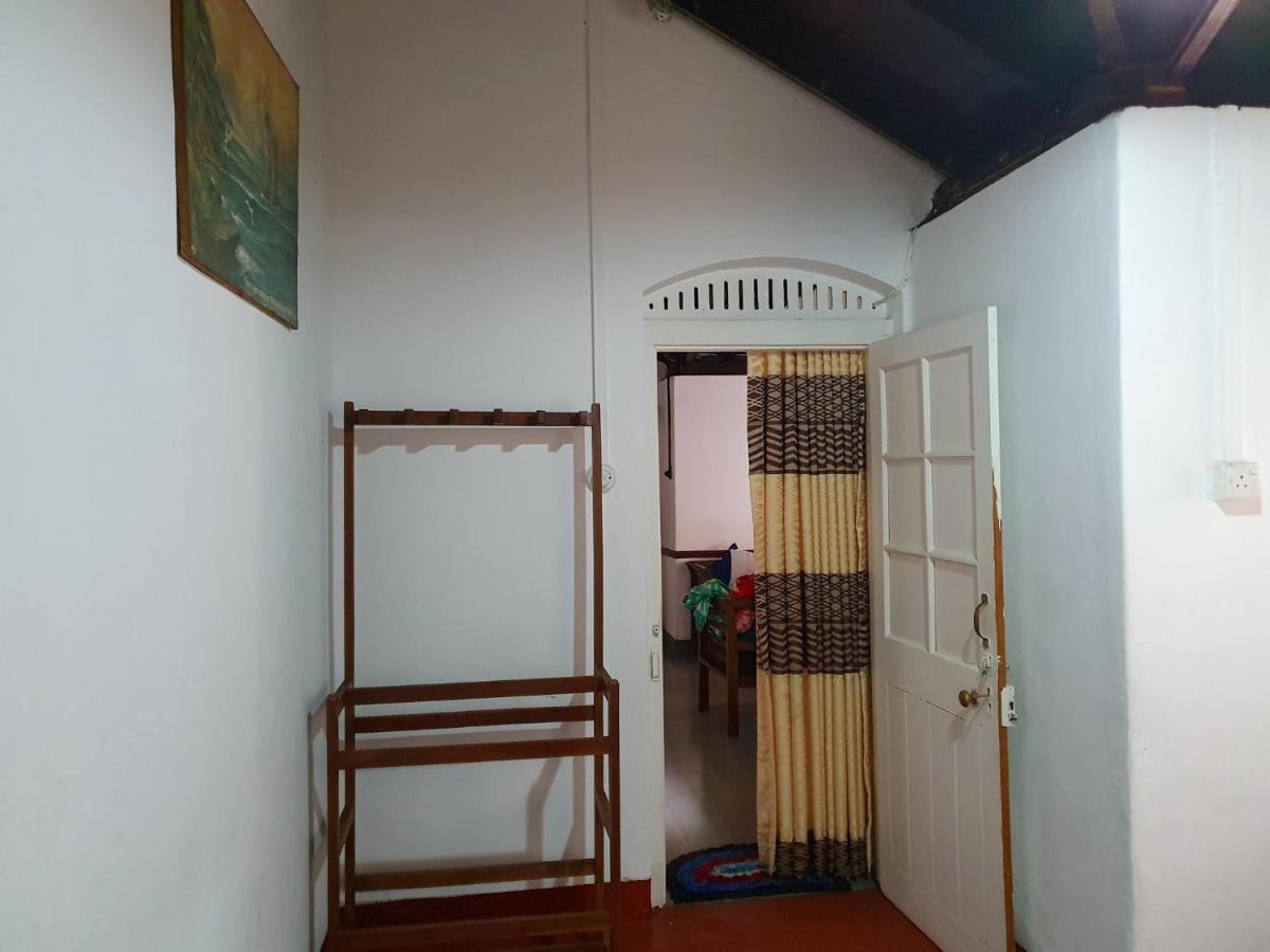 מלון נוארה אליה Ruchi House מראה חיצוני תמונה