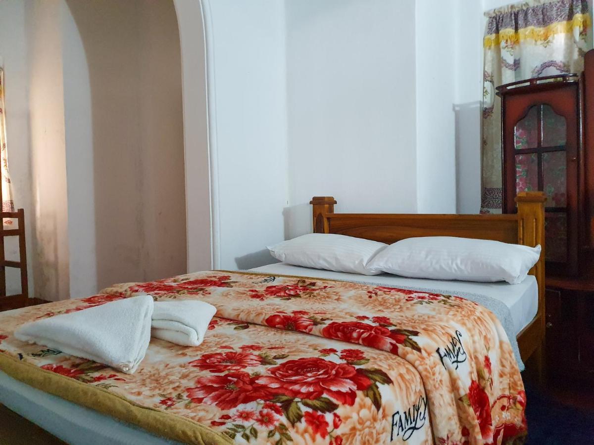 מלון נוארה אליה Ruchi House מראה חיצוני תמונה