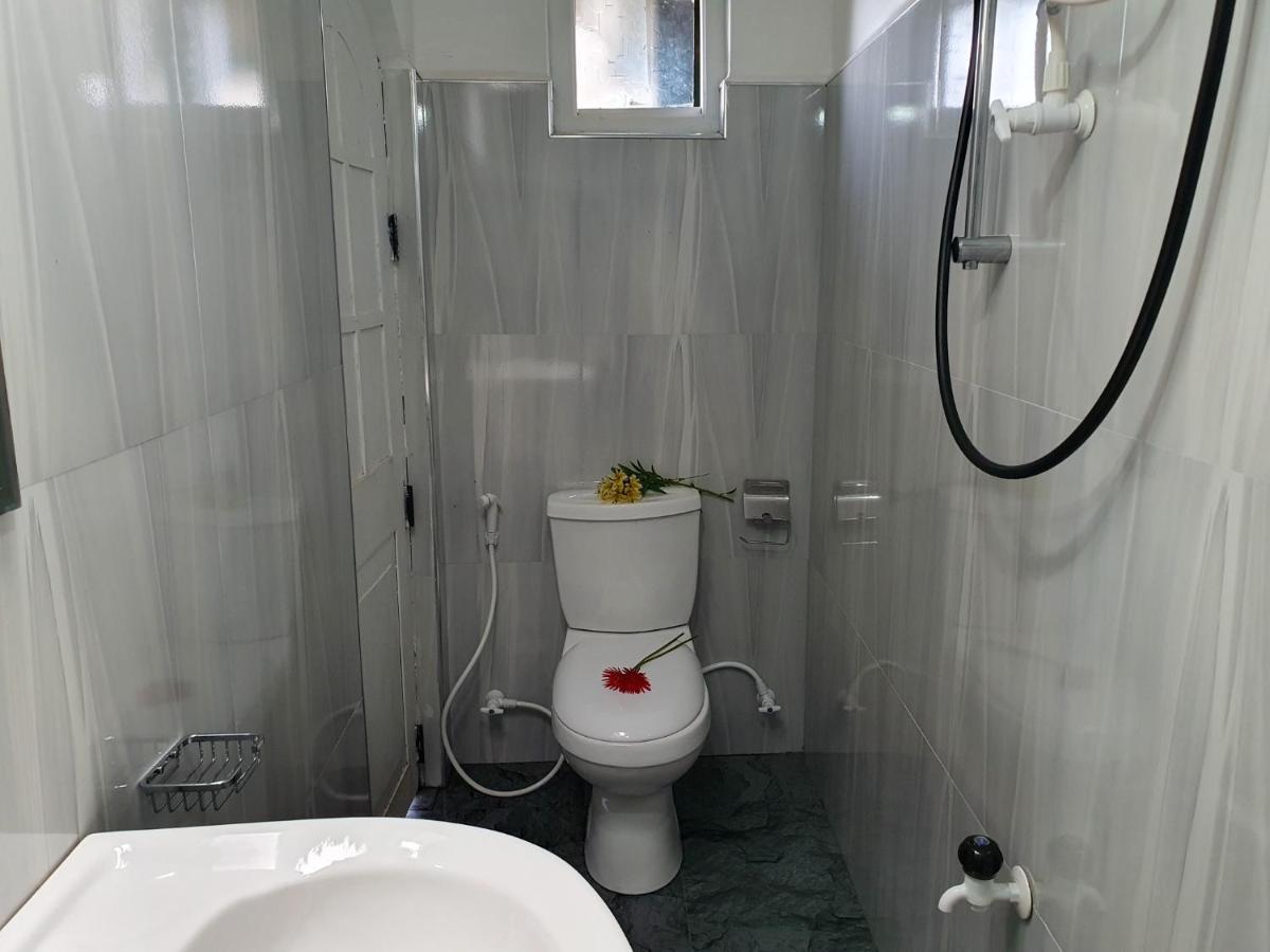 מלון נוארה אליה Ruchi House מראה חיצוני תמונה