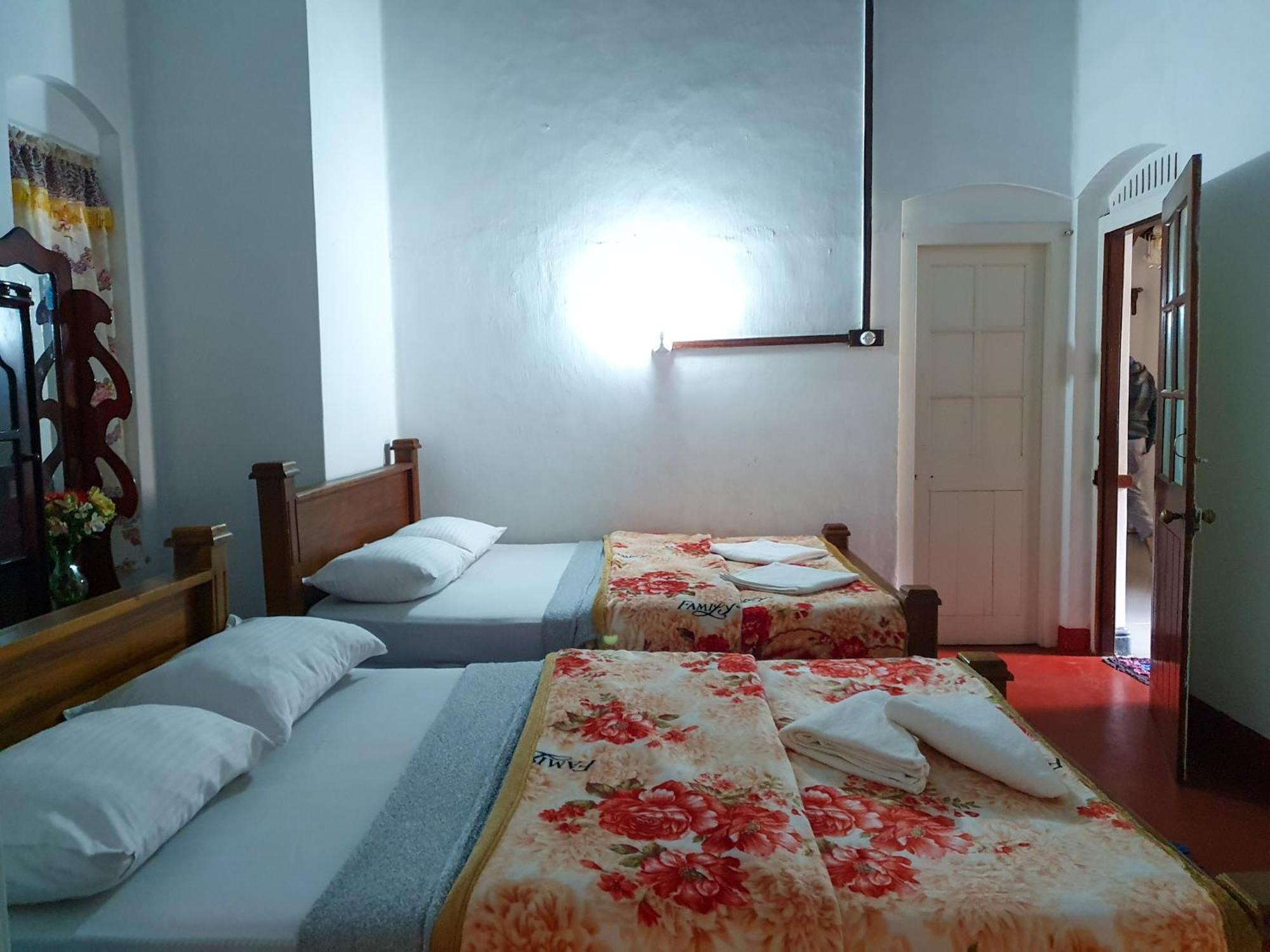 מלון נוארה אליה Ruchi House מראה חיצוני תמונה